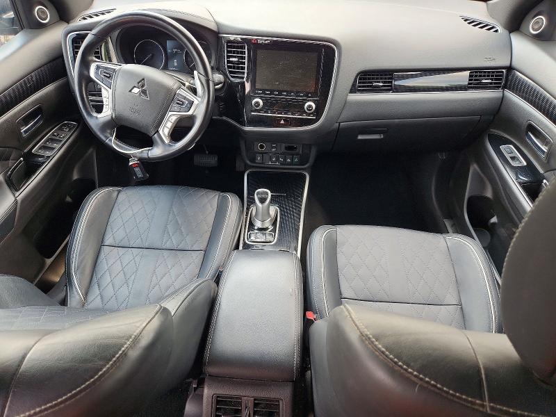 Photo 8 from auction – 2022 MITSUBISHI OUTLANDER with VIN JA4J2VA78NZ055087