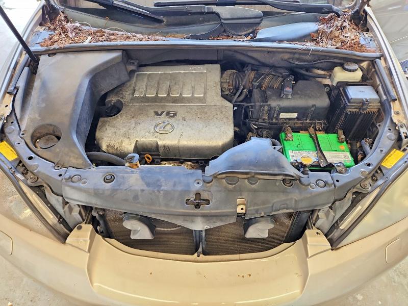 Photo 12 from auction – 2007 LEXUS RX with VIN 2T2HK31U27C032637