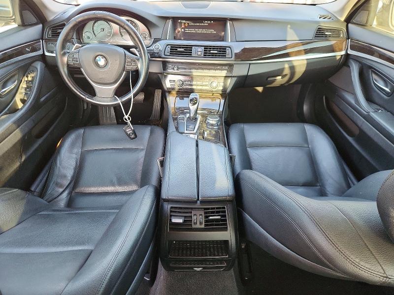 Photo 8 from auction – 2016 BMW 528 with VIN WBA5A5C53GG351538
