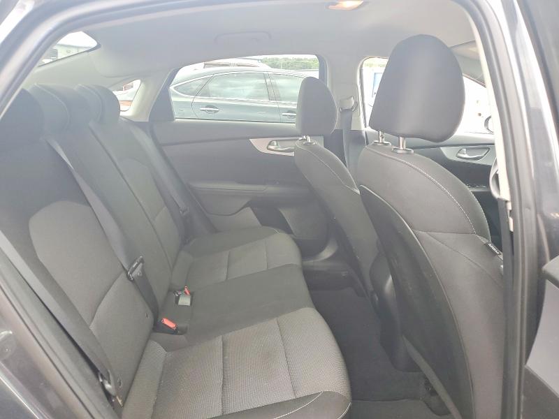 Photo 10 from auction – 2023 KIA FORTE with VIN 3KPF24AD8PE605544