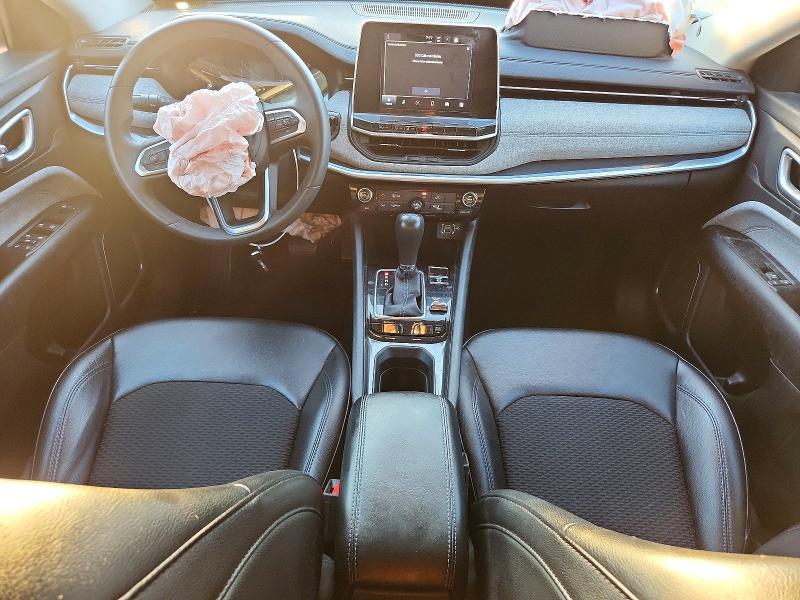 Фото 8 с аукциона – 2022 JEEP COMPASS с VIN 3C4NJDBBXNT116955