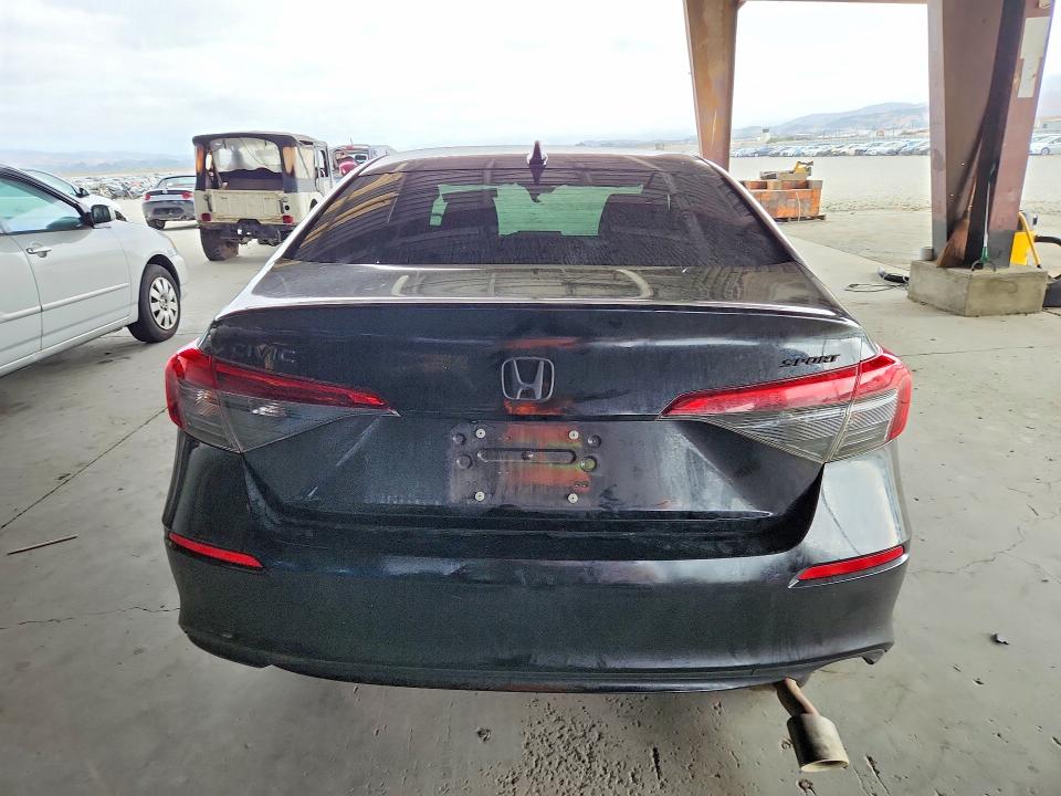 Photo 6 from auction – 2022 HONDA CIVIC with VIN 2HGFE2F5XNH606811