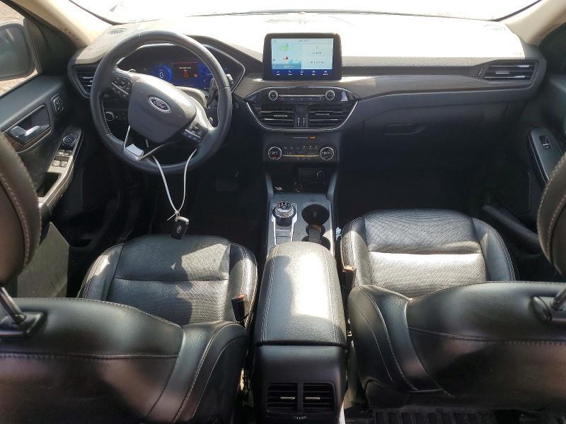 Photo 8 from auction – 2020 FORD ESCAPE with VIN 1FMCU9J94LUB25014
