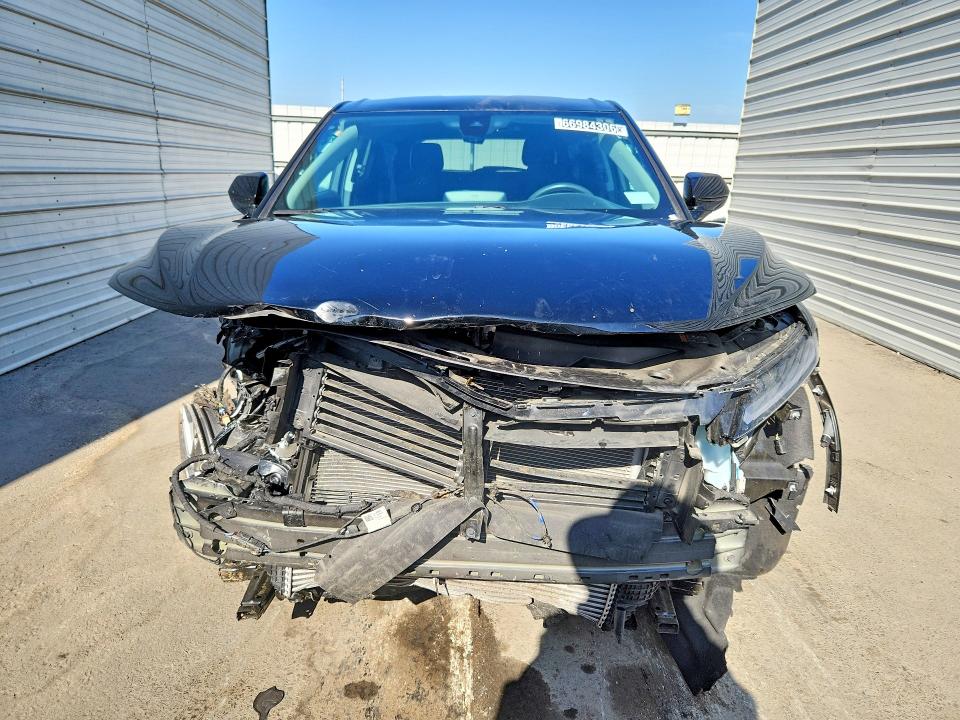 Photo 5 from auction – 2026 CHEVROLET BLAZER with VIN 3GNKBCR43TS151137