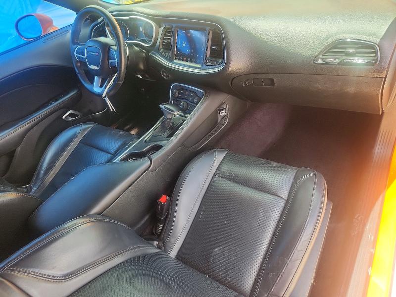 Photo 8 from auction – 2018 DODGE CHALLENGER with VIN 2C3CDZBT1JH251852