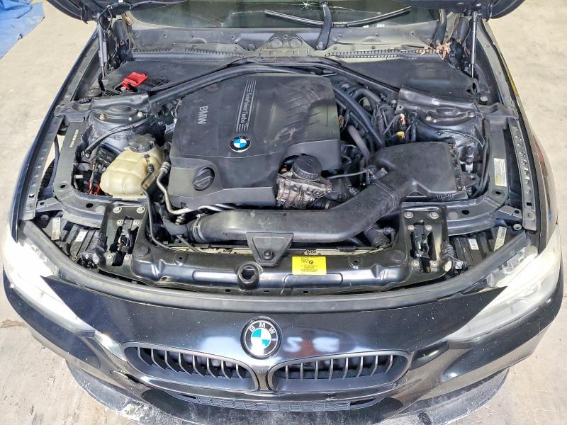 Photo 11 from auction – 2013 BMW 335 with VIN WBA3B9C56DF140055
