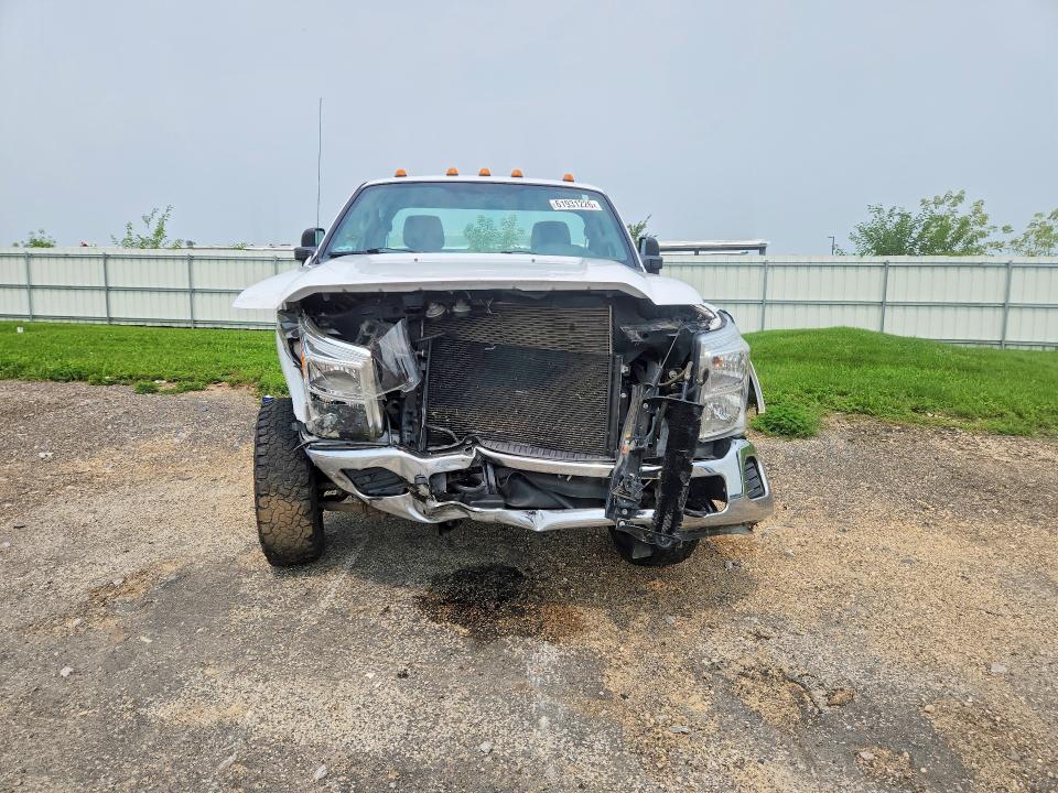 Photo 5 from auction – 2016 FORD F250 with VIN 1FTBF2B62GEC11847