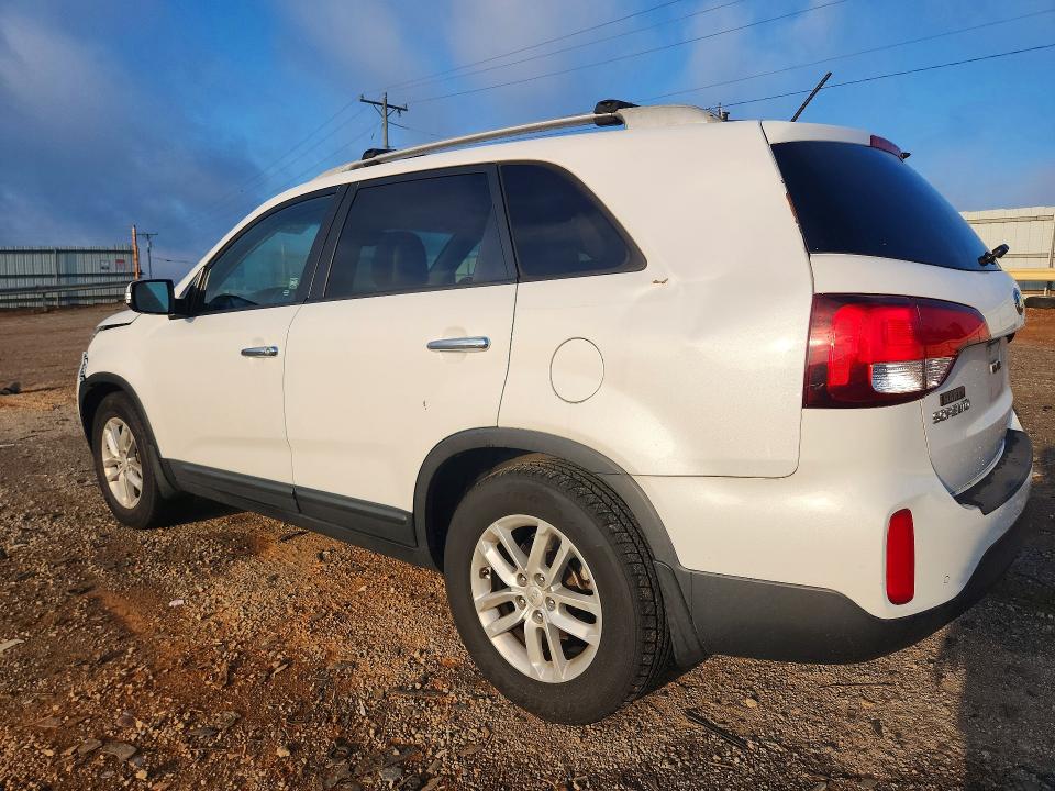 Photo 2 from auction – 2015 KIA SORENTO with VIN 5XYKT3A6XFG593146