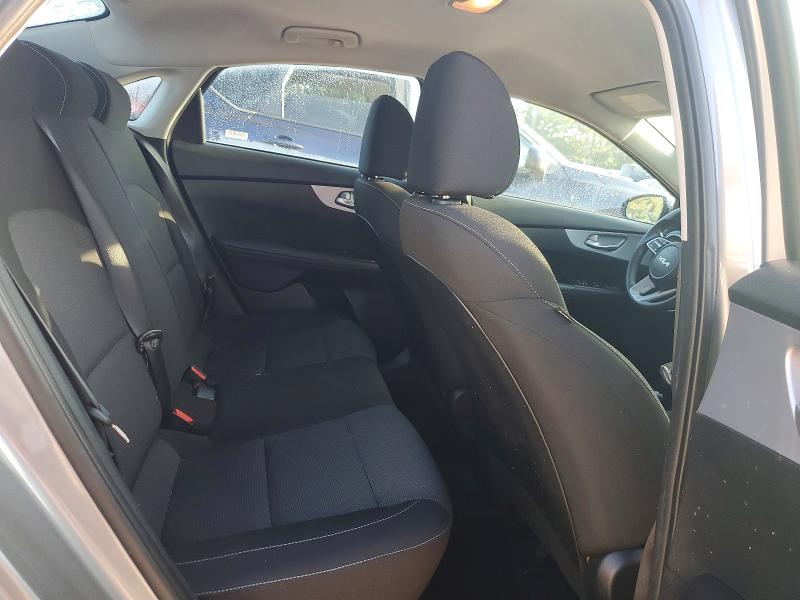 Photo 10 from auction – 2024 KIA FORTE with VIN 3KPF24AD3RE752339