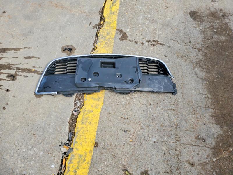 Foto 12 de la subasta – 2012 CHEVROLET SONIC con VIN 1G1JC6SH3C4147226