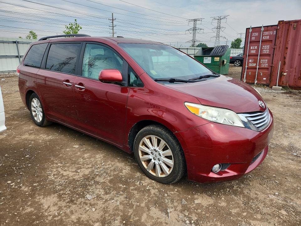 Photo 4 from auction – 2012 TOYOTA SIENNA with VIN 5TDDK3DC1CS035861