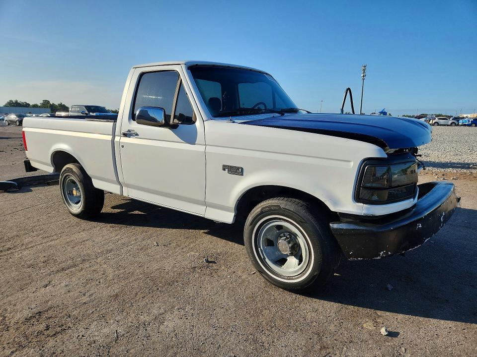 Photo 4 from auction – 1993 FORD F150 with VIN 1FTDF15Y6PNB24937