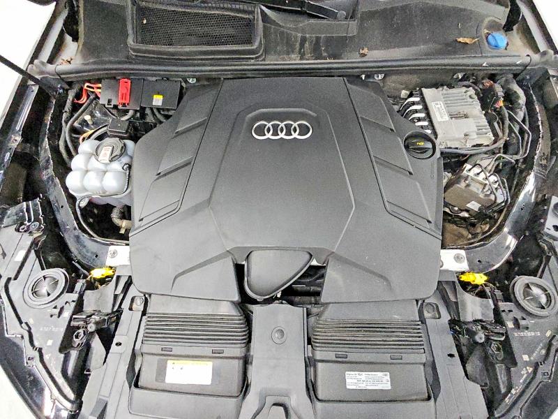 Photo 12 from auction – 2021 AUDI Q7 with VIN WA1LXAF70MD017697