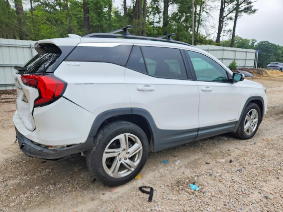 Photo 3 from auction – 2018 GMC TERRAIN with VIN 3GKALMEX4JL248527