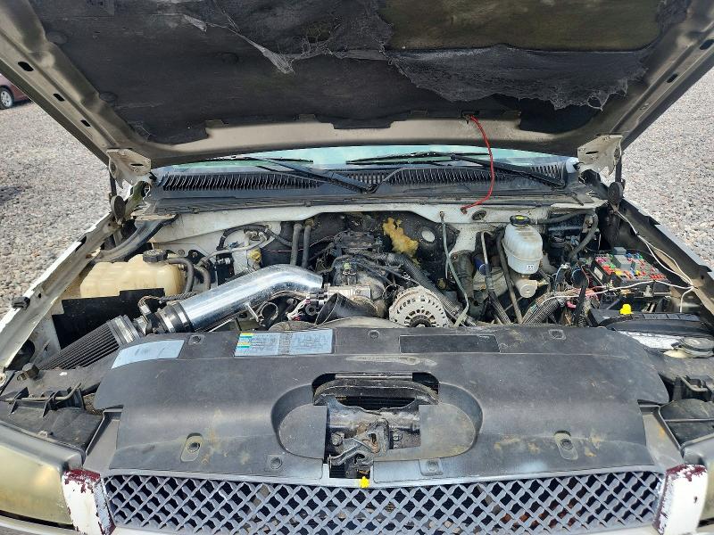 Photo 11 from auction – 2003 CHEVROLET SILVERADO with VIN 1GCHK24U13E128387