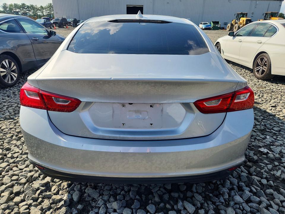 Photo 6 from auction – 2017 CHEVROLET MALIBU with VIN 1G1ZE5ST6HF242628