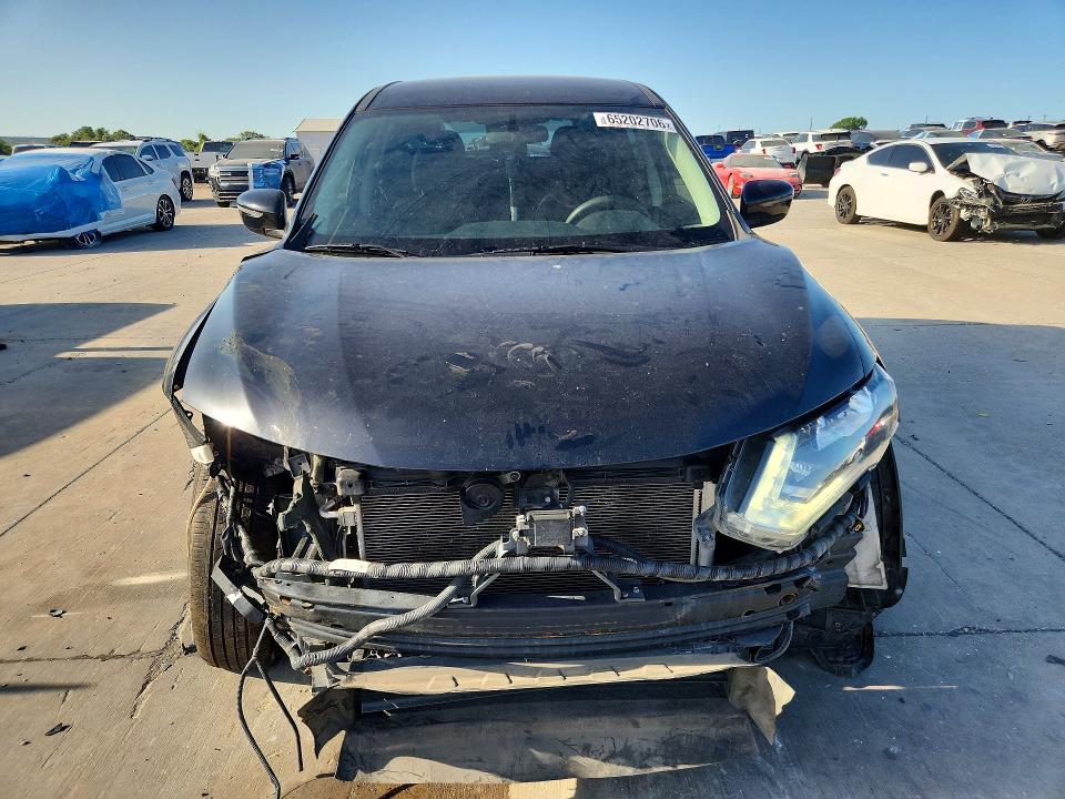 Photo 5 from auction – 2018 NISSAN ROGUE with VIN 5N1AT2MT8JC750401