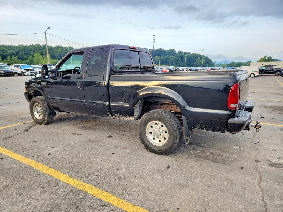 Photo 2 from auction – 2002 FORD F250 with VIN 1FTNX21L92ED16279