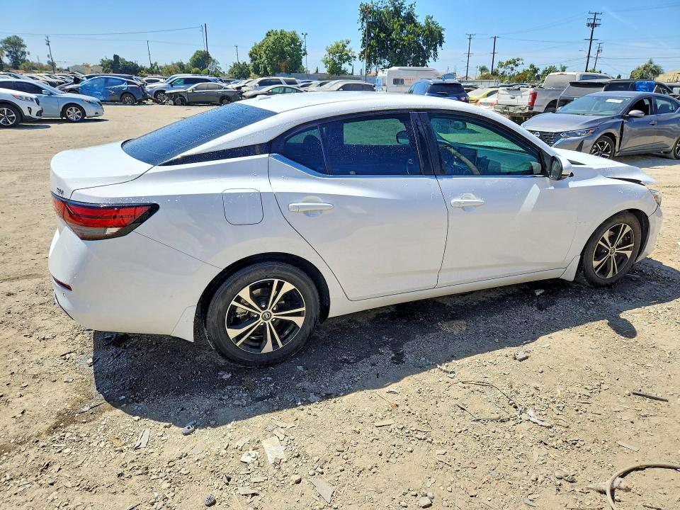 Снимка 3 от търг – 2020 NISSAN SENTRA с VIN 3N1AB8CV5LY218114