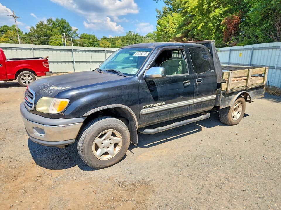 TOYOTA TUNDRA 2002 with VIN 5TBRN341X2S317225 - Photo from auction