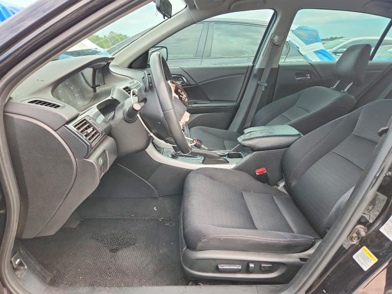 Photo 7 from auction – 2015 HONDA ACCORD with VIN 1HGCR2F51FA208586