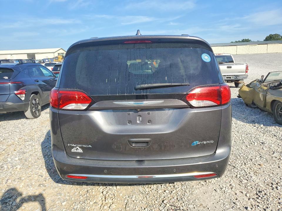 Photo 6 from auction – 2018 CHRYSLER PACIFICA with VIN 2C4RC1N7XJR275330