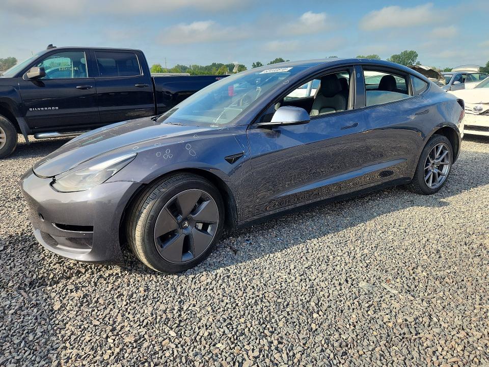 2023 TESLA MODEL 3 - Търг №63440816