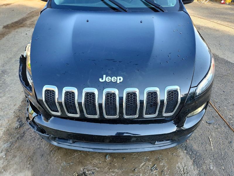 Photo 11 from auction – 2017 JEEP CHEROKEE with VIN 1C4PJLCB4HW591937