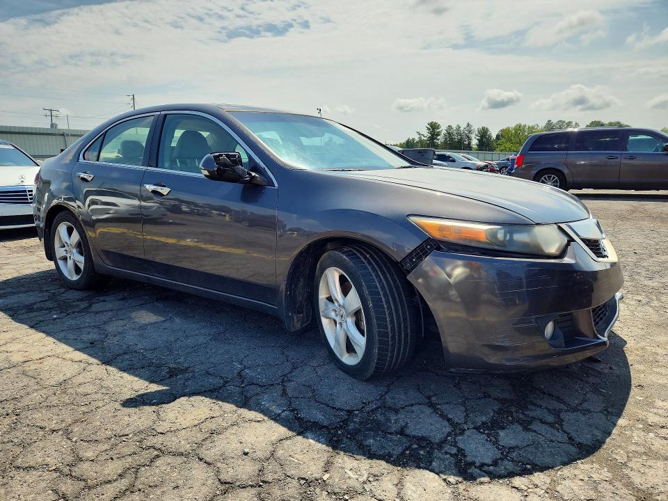 Photo 4 from auction – 2010 ACURA TSX with VIN JH4CU2F69AC031075