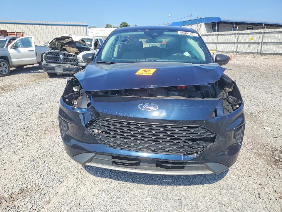 Photo 5 from auction – 2021 FORD ESCAPE with VIN 1FMCU0F61MUA96468