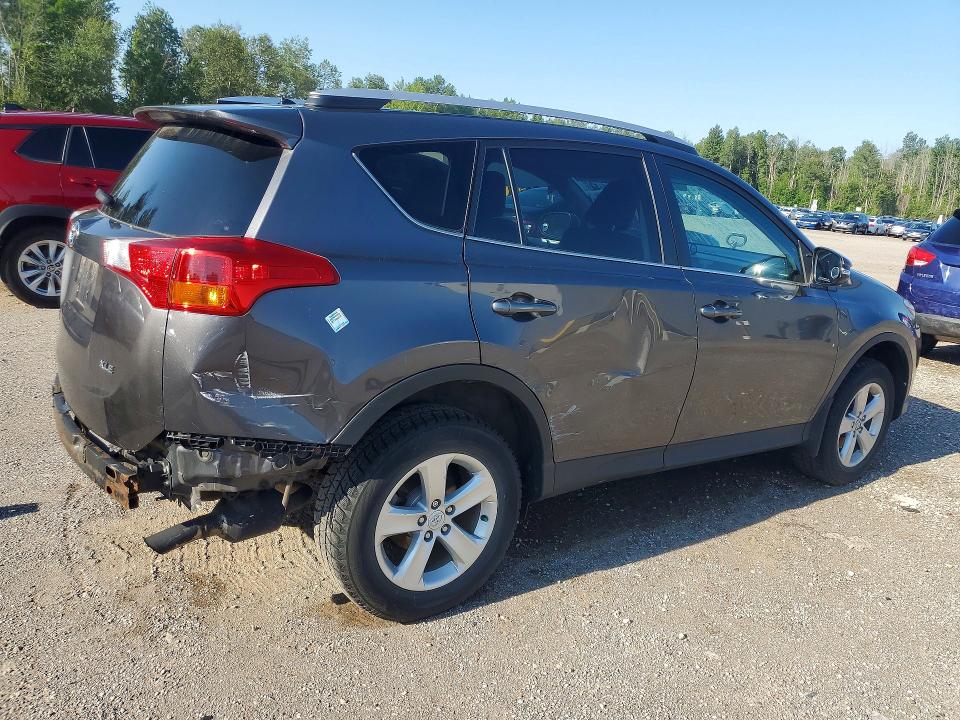 Photo 3 from auction – 2013 TOYOTA RAV4 with VIN 2T3WFREV0DW059617