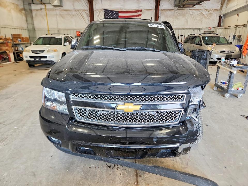 Photo 5 from auction – 2011 CHEVROLET TAHOE with VIN 1GNSKCE02BR198616