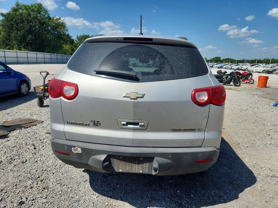 Zdjęcie 6 z aukcji – 2010 CHEVROLET TRAVERSE z VIN 1GNLVFED4AS102573
