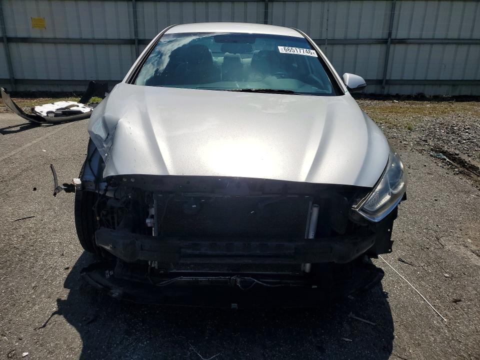 Photo 5 from auction – 2019 HYUNDAI SONATA with VIN 5NPE34AF2KH770701