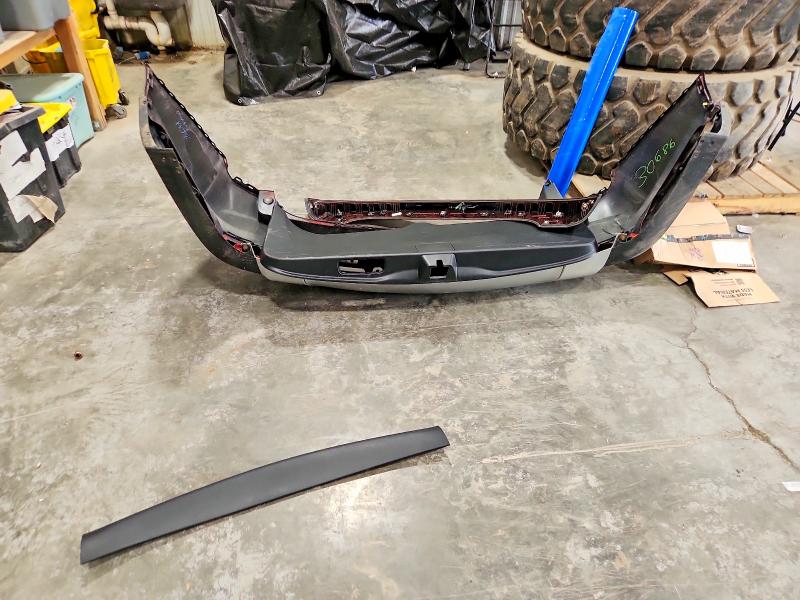 Photo 13 from auction – 2019 HONDA PILOT with VIN 5FNYF6H46KB029003