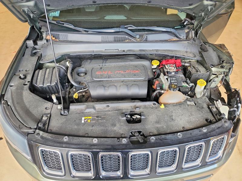 Photo 12 from auction – 2019 JEEP COMPASS with VIN 3C4NJDBB8KT836198