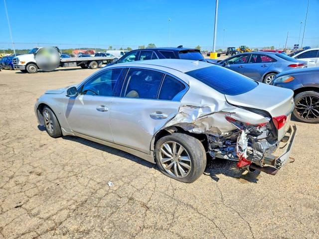 Photo 2 from auction – 2014 INFINITI Q50 with VIN JN1BV7AP2EM684289
