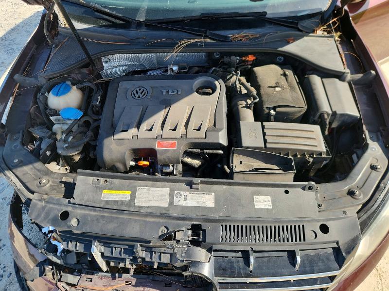 Photo 11 from auction – 2013 VOLKSWAGEN PASSAT with VIN 1VWBN7A30DC102685