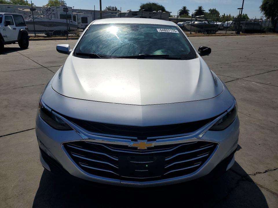 Photo 5 from auction – 2019 CHEVROLET MALIBU with VIN 1G1ZD5ST0KF134595