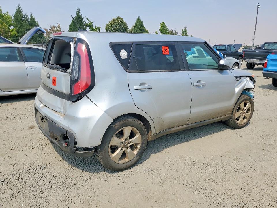 Photo 3 from auction – 2017 KIA SOUL with VIN KNDJN2A23H7502280