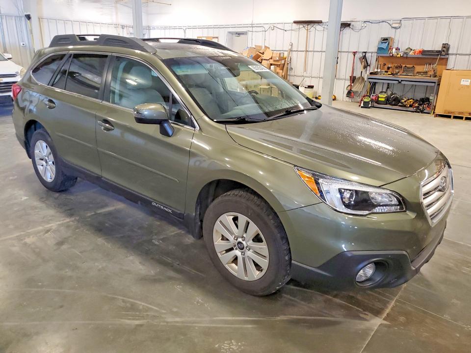 Photo 4 from auction – 2016 SUBARU OUTBACK with VIN 4S4BSBHC1G3241177
