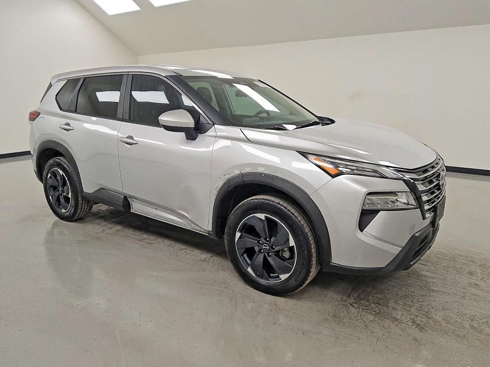 Photo 4 from auction – 2024 NISSAN ROGUE with VIN 5N1BT3BBXRC694011