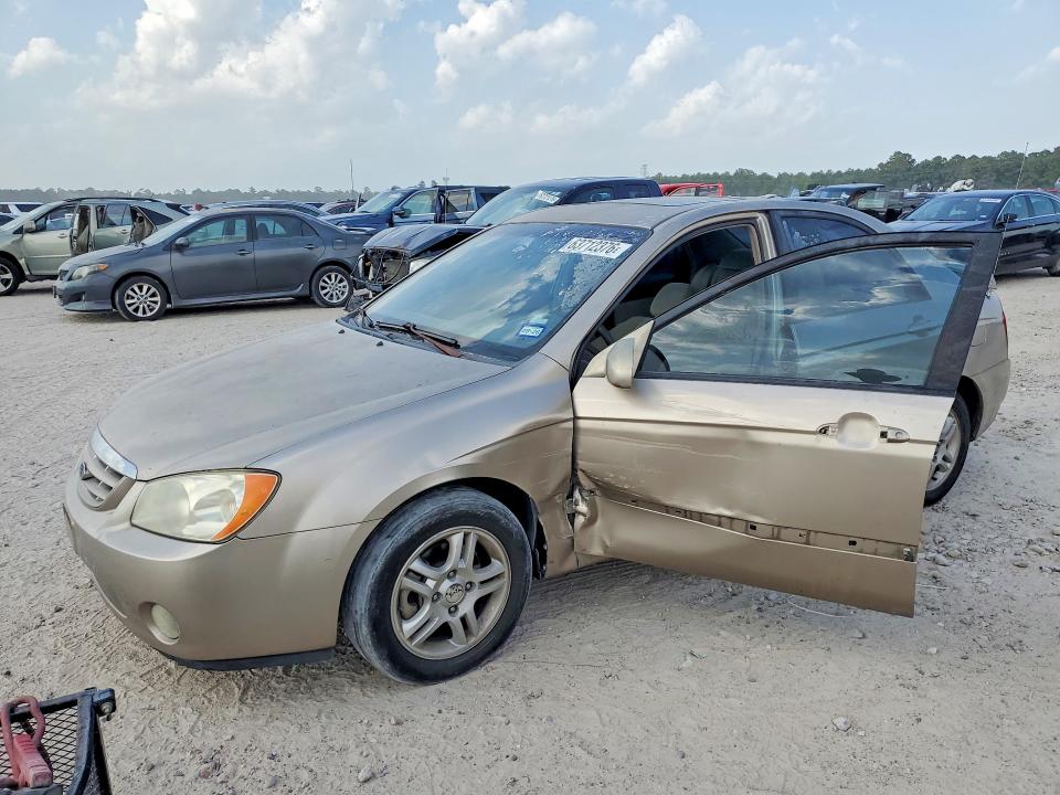 KIA SPECTRA 2005 with VIN KNAFE121855162053 - Photo from auction