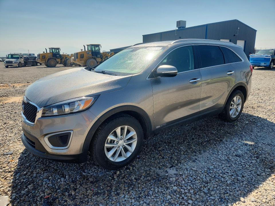 KIA SORENTO 2017 with VIN 5XYPGDA59HG249690 - Photo from auction
