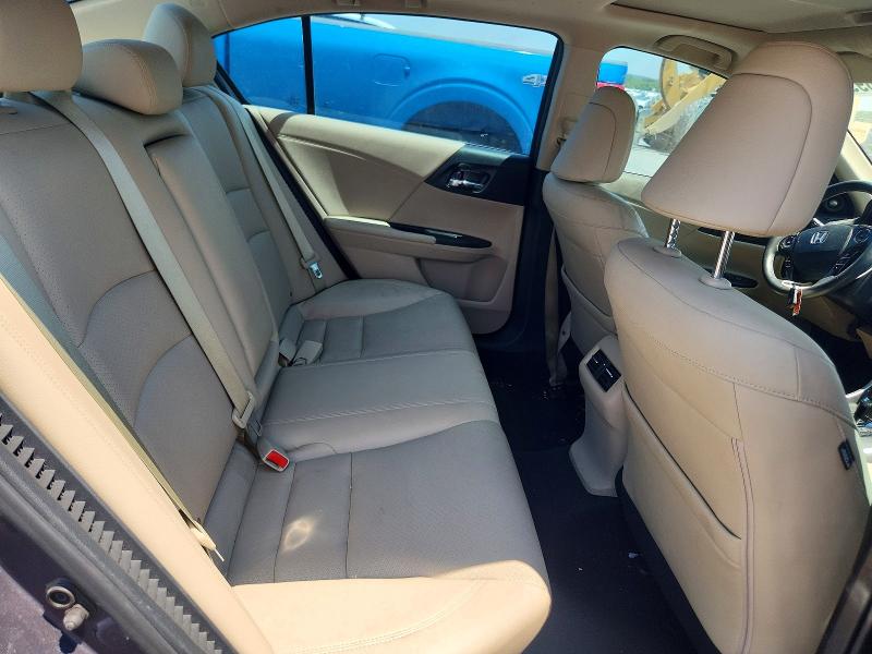 Photo 10 from auction – 2015 HONDA ACCORD with VIN 1HGCR6F79FA003980