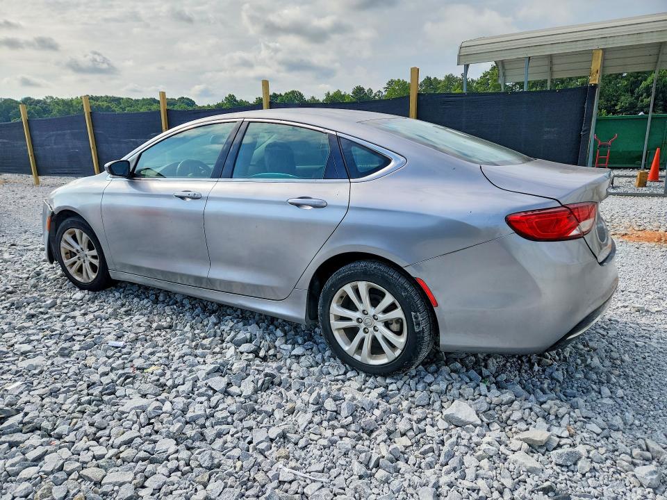 Photo 2 from auction – 2015 CHRYSLER 200 with VIN 1C3CCCAB1FN657119