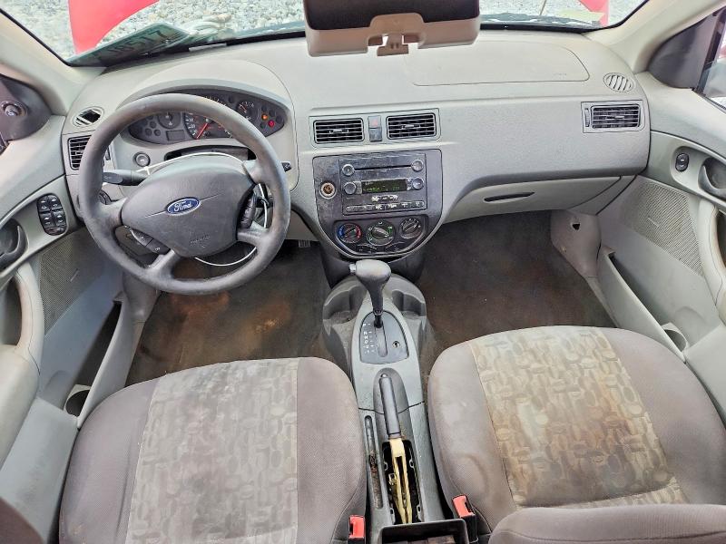 Photo 8 from auction – 2005 FORD FOCUS with VIN 1FAFP34N35W207621