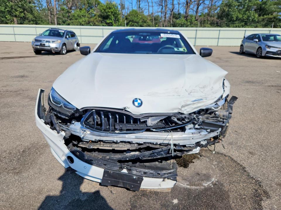 Photo 5 from auction – 2021 BMW M850XI with VIN WBABC4C09MCF23363