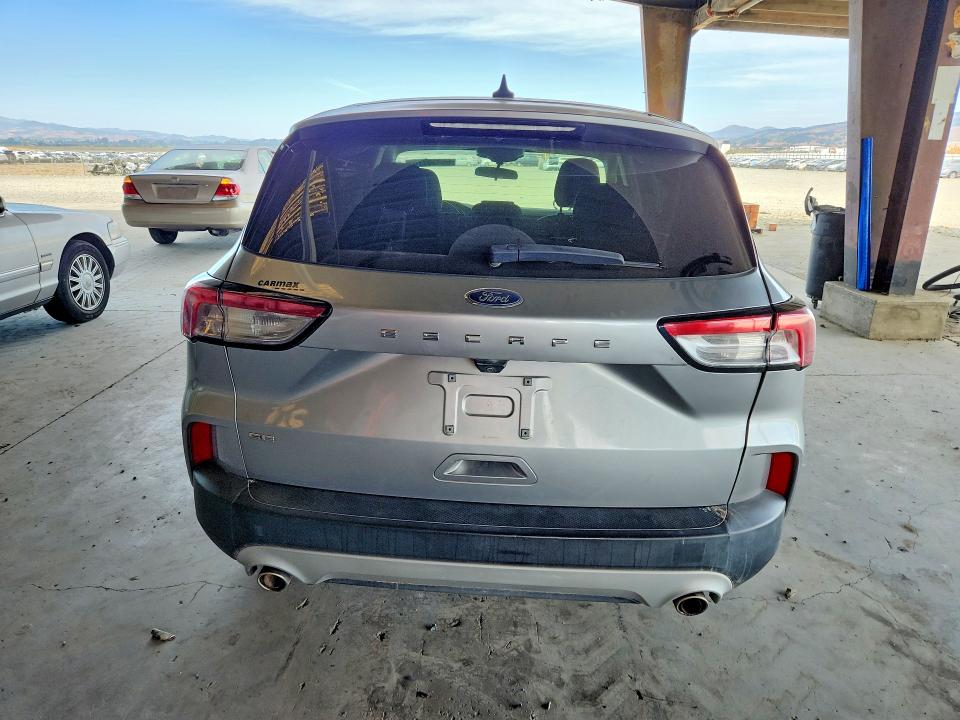 Photo 6 from auction – 2022 FORD ESCAPE with VIN 1FMCU0G63NUA70616