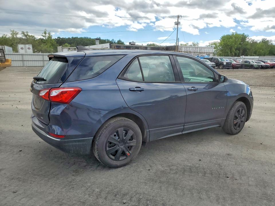 Photo 3 from auction – 2018 CHEVROLET EQUINOX with VIN 3GNAXREV4JL131002